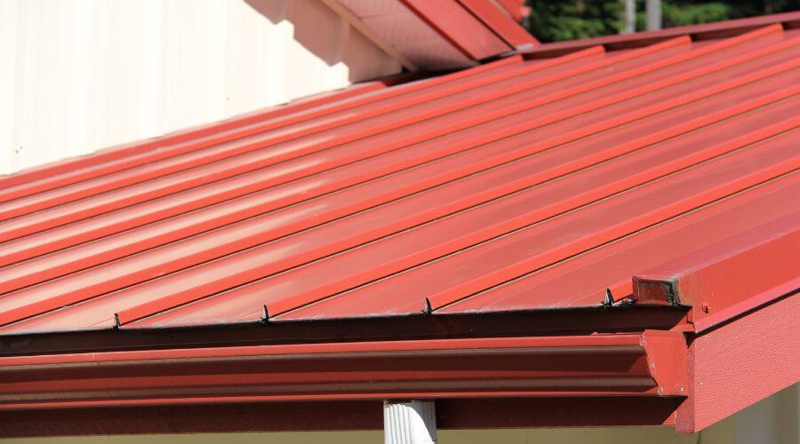 Professional metal roof installation in Bradley, IL